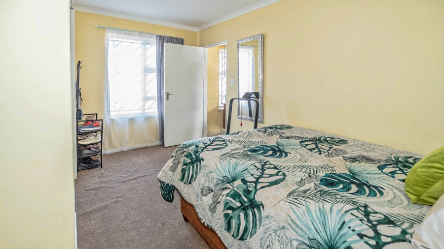 1 Bedroom Property for Sale in Sunset Glen Western Cape